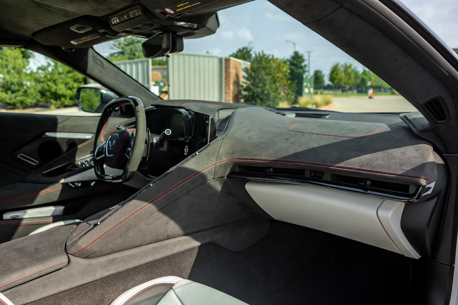 2023 Chevrolet Corvette Z06 Convertible 70th Anniversary Edition - 670-hp LT6 V8, 3LZ Trim, Carbon Ceramic Brakes