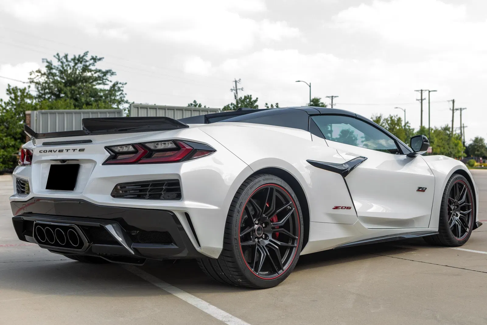 2023 Chevrolet Corvette Z06 Convertible 70th Anniversary Edition - 670-hp LT6 V8, 3LZ Trim, Carbon Ceramic Brakes