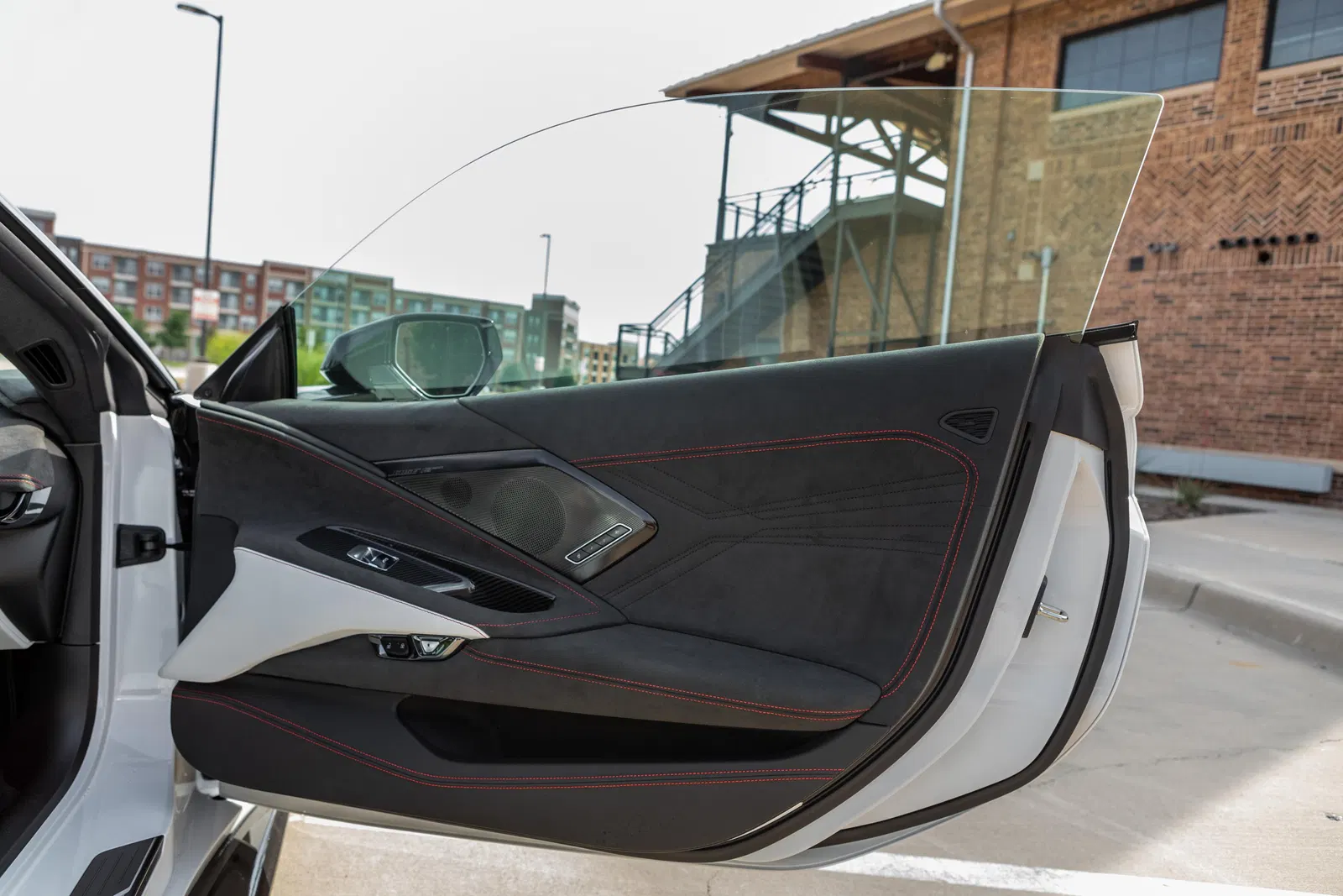 2023 Chevrolet Corvette Z06 Convertible 70th Anniversary Edition - 670-hp LT6 V8, 3LZ Trim, Carbon Ceramic Brakes
