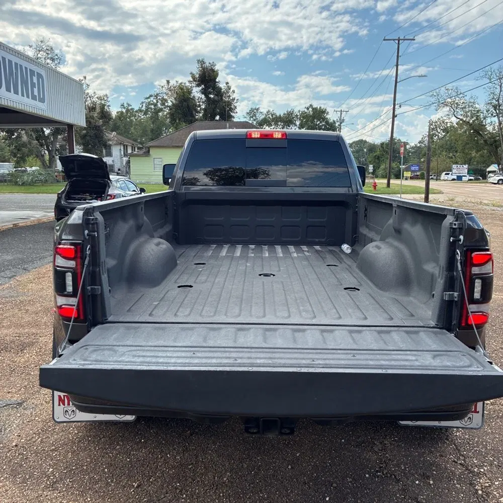 2024 Ram 3500 Laramie