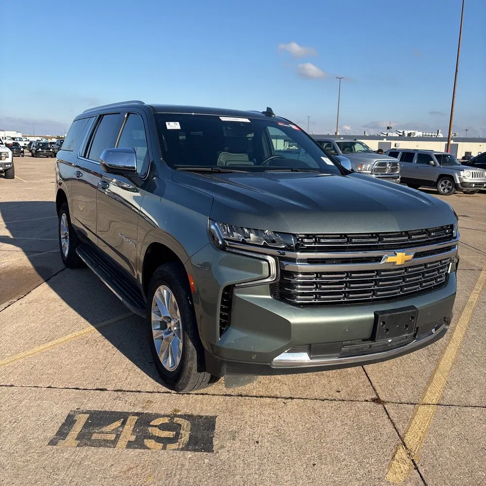 2023 Chevrolet Suburban Premier