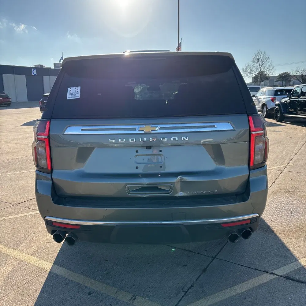 2023 Chevrolet Suburban Premier
