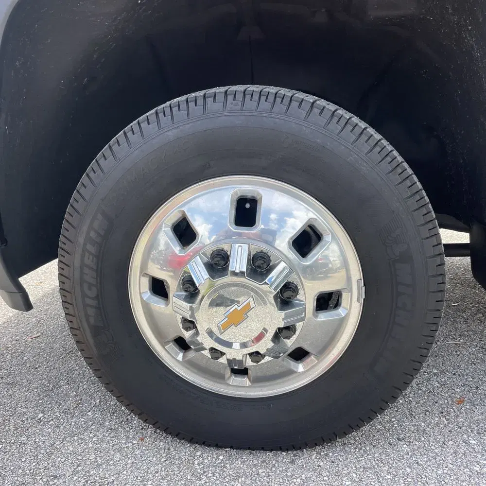 2025 Chevrolet Silverado 3500HD High Country