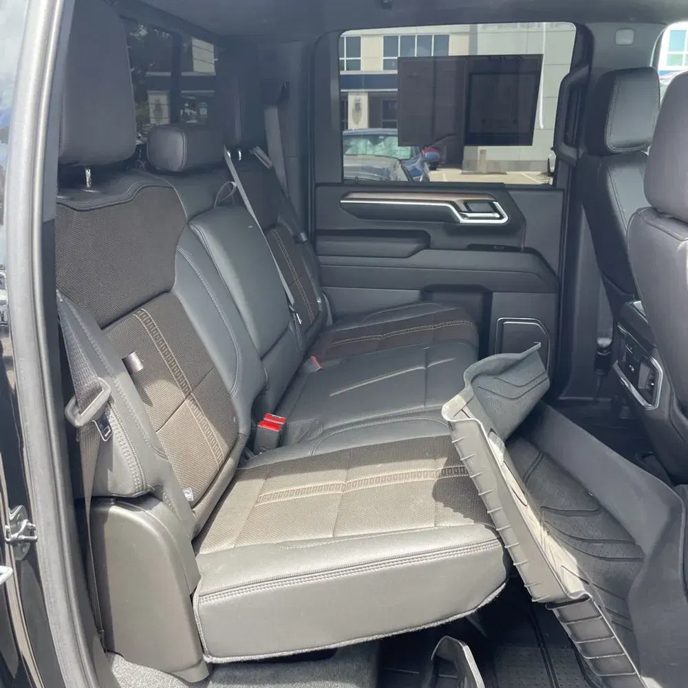 2025 Chevrolet Silverado 3500HD High Country