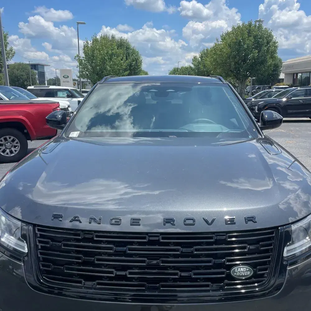 2024 Land Rover Range Rover Velar Dynamic SE P250