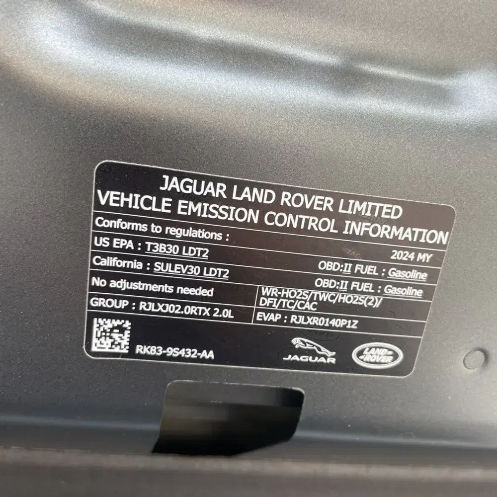 2024 Land Rover Range Rover Velar Dynamic SE P250
