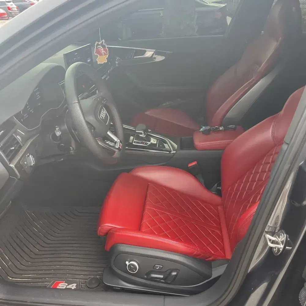 2023 Audi S4 Premium Plus