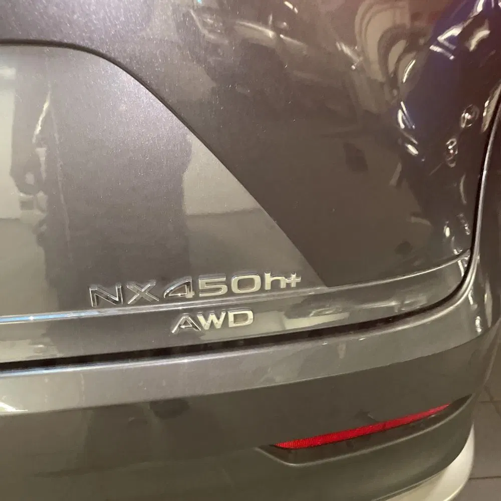 2024 Lexus NX 450h+ F SPORT Handling
