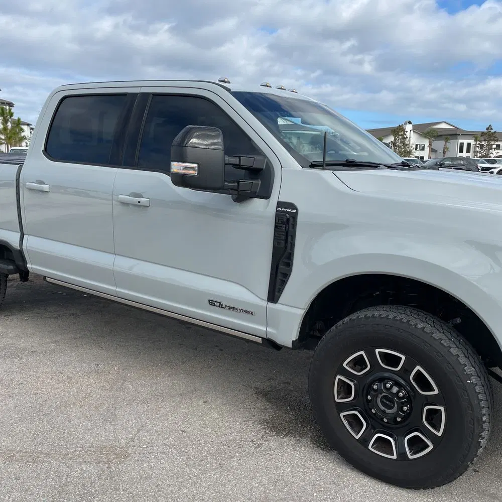 2025 Ford F-350 Super Duty Platinum