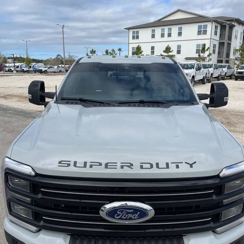 2025 Ford F-350 Super Duty Platinum