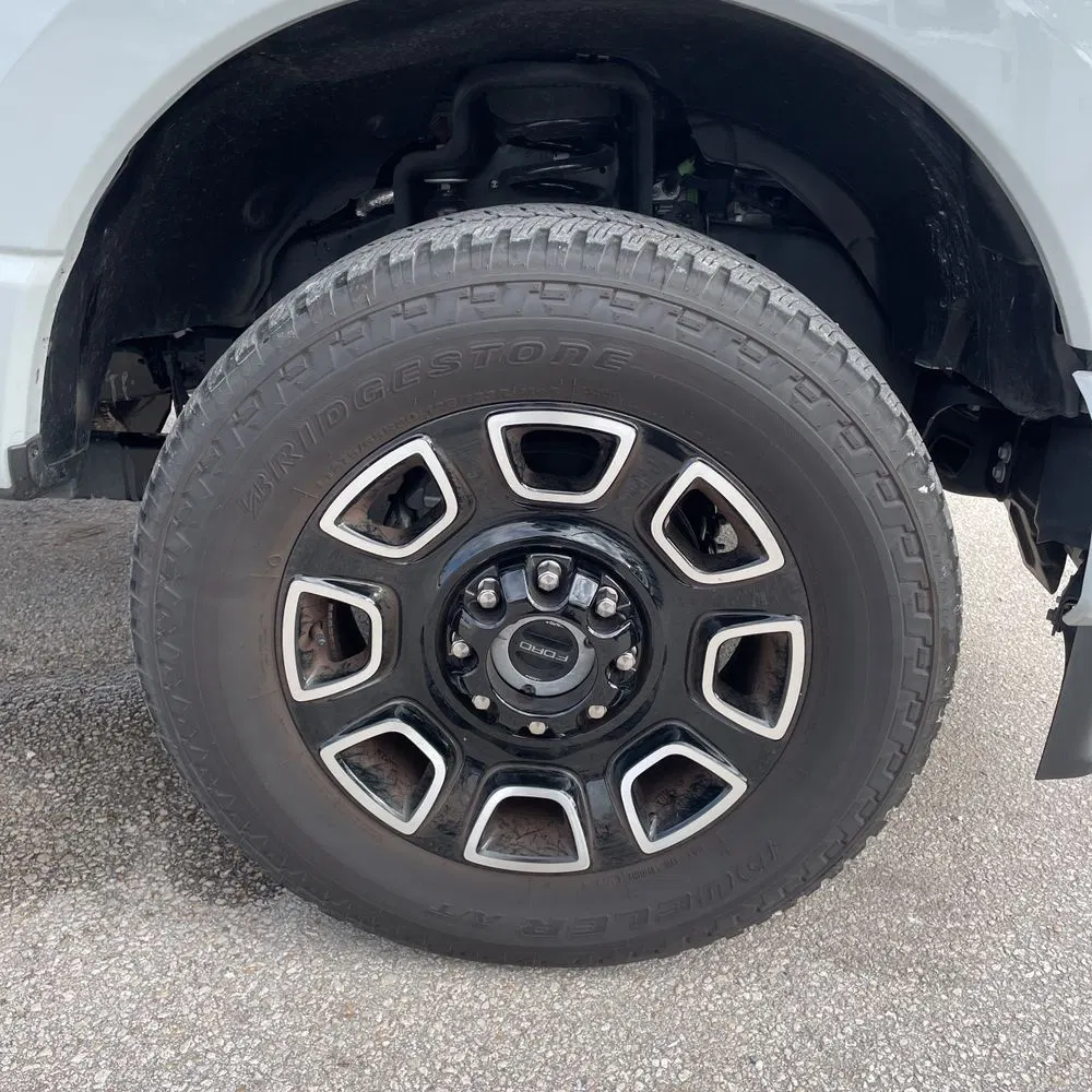 2025 Ford F-350 Super Duty Platinum