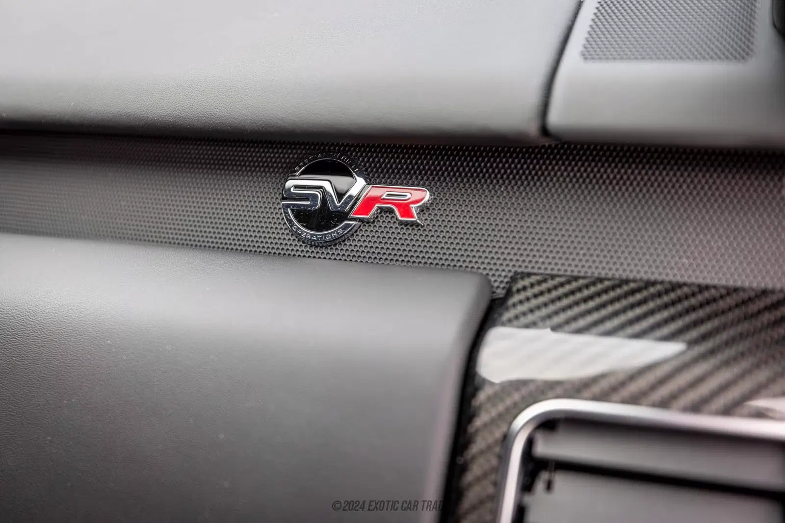 2022 Land Rover Range Rover Sport SVR Carbon Edition
