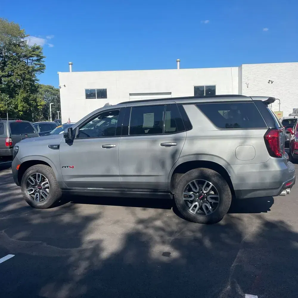 2023 GMC Yukon AT4