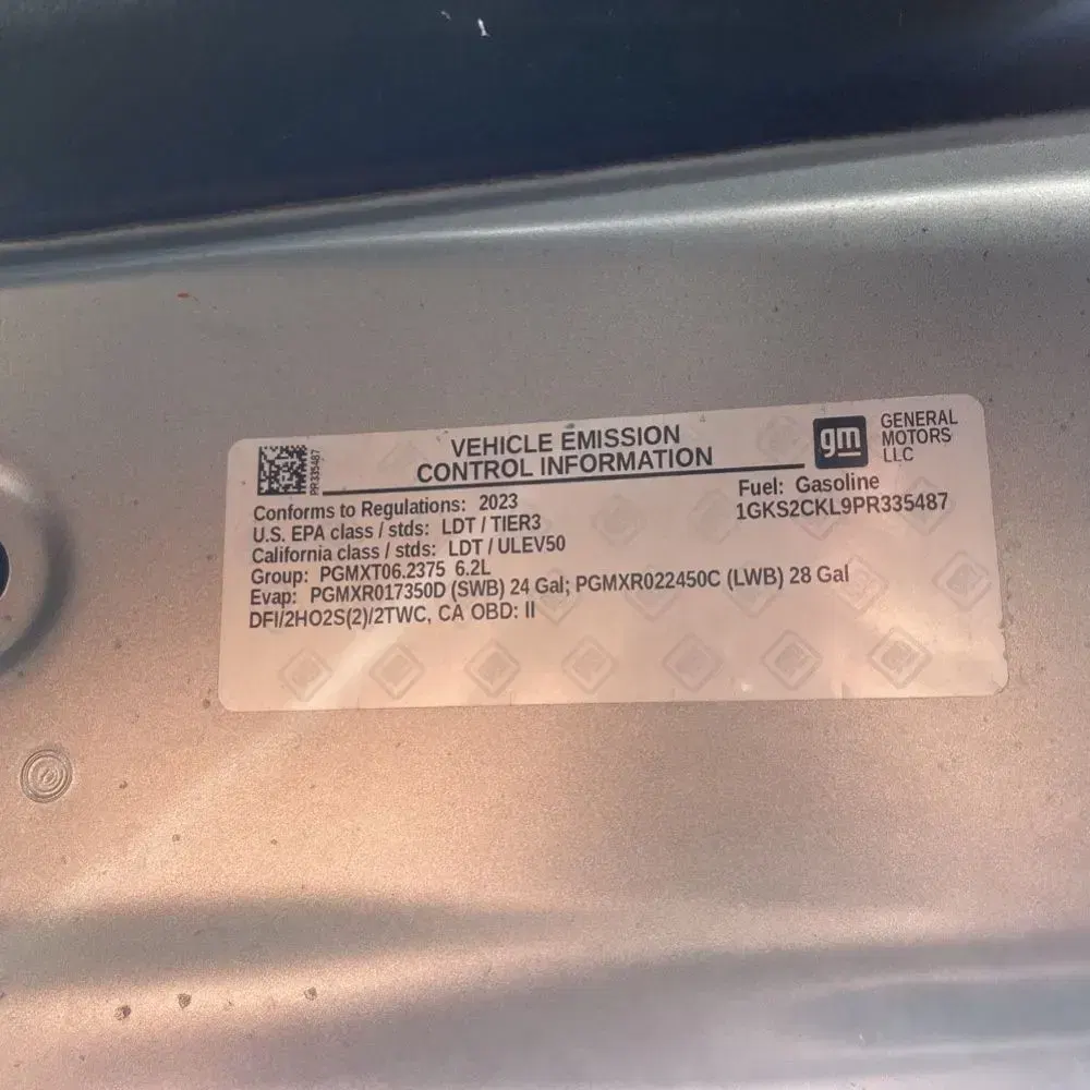 2023 GMC Yukon AT4