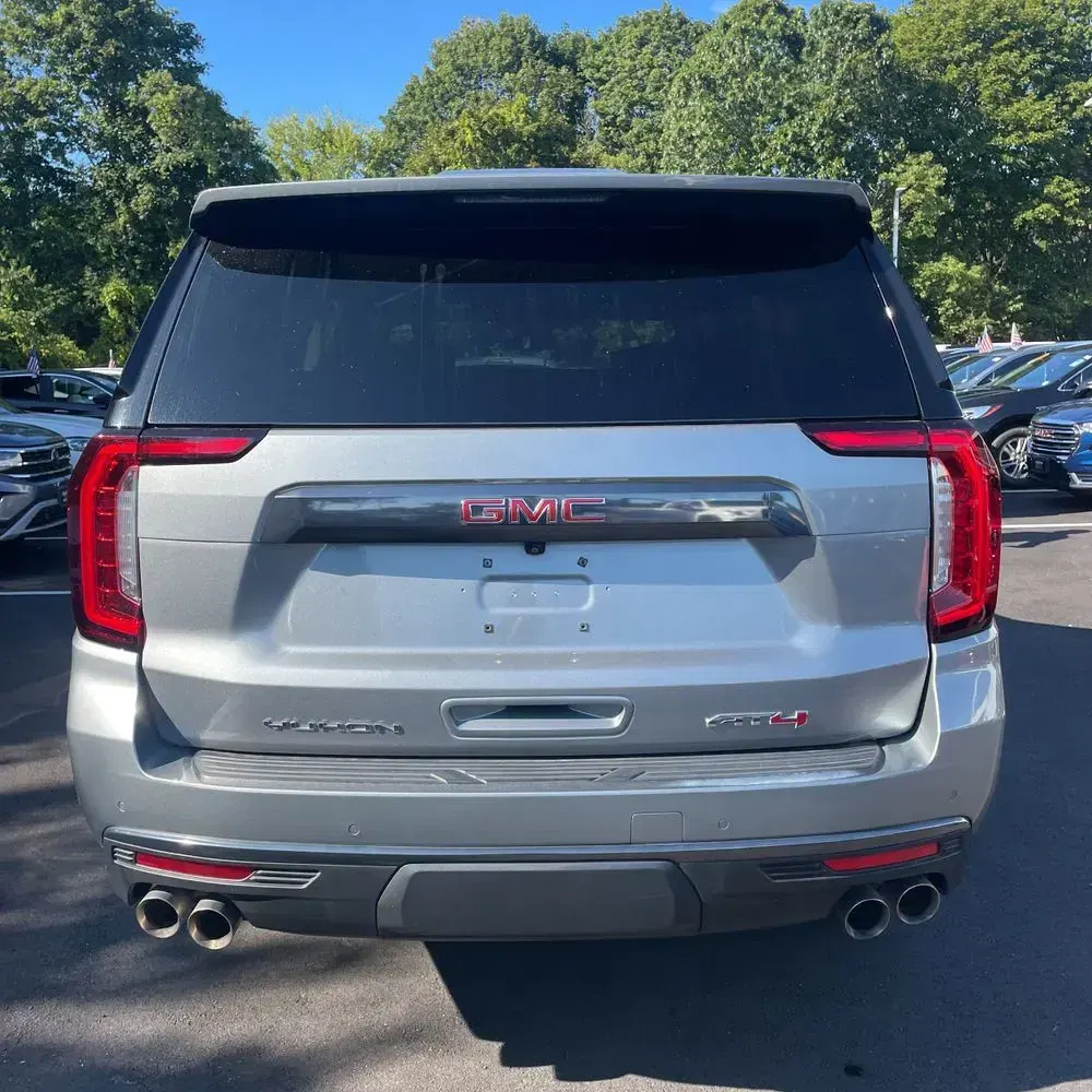 2023 GMC Yukon AT4