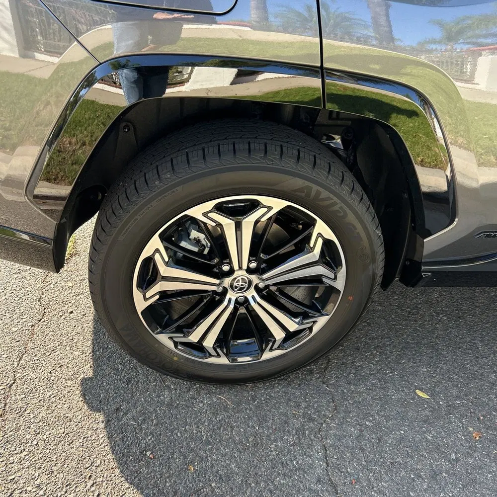 2025 Toyota RAV4 Plug-in Hybrid XSE