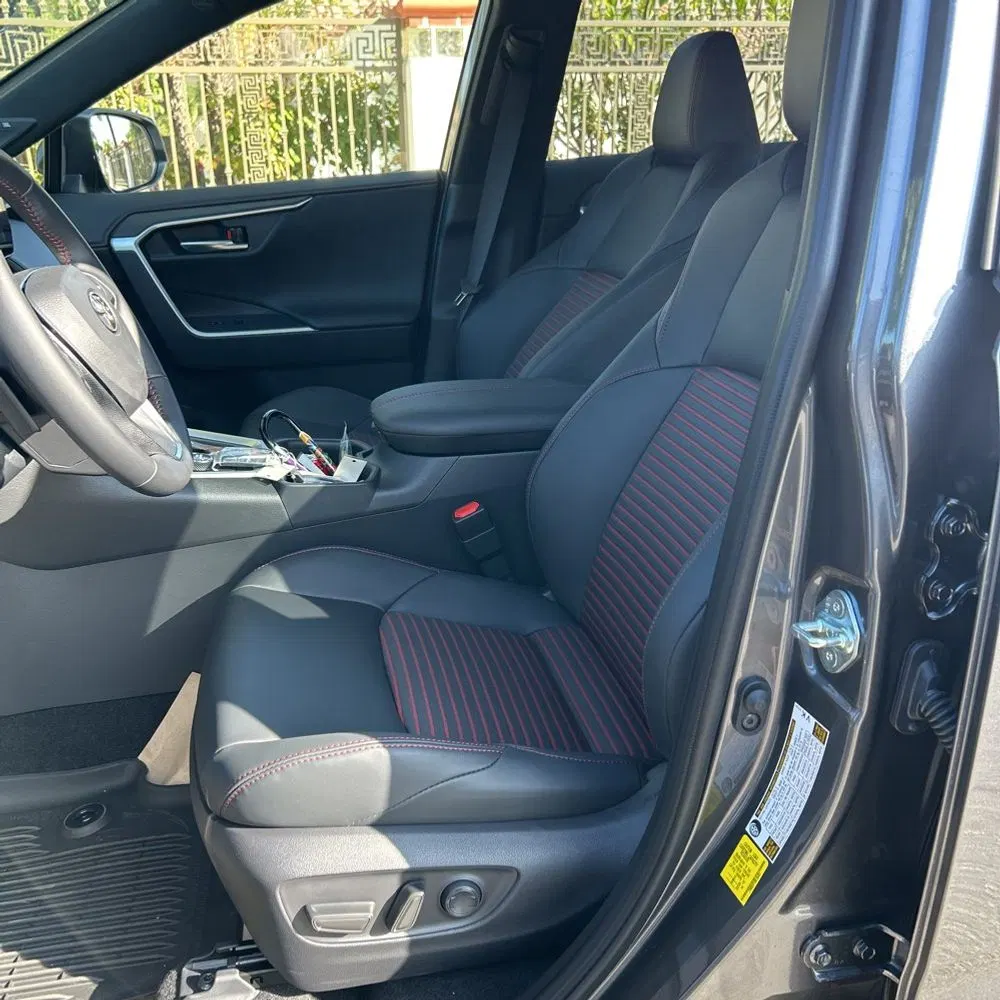 2025 Toyota RAV4 Plug-in Hybrid XSE