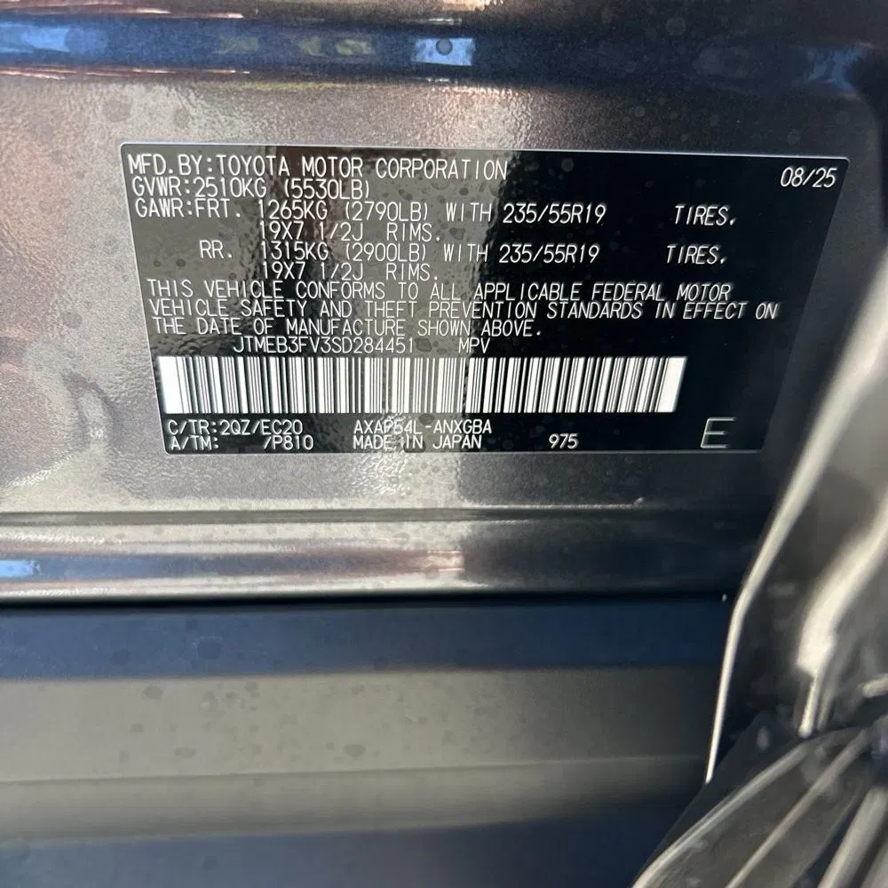 2025 Toyota RAV4 Plug-in Hybrid XSE