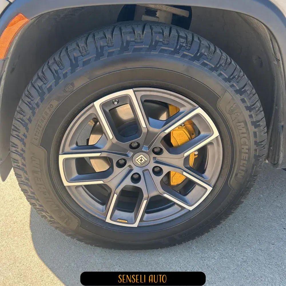 2023 Rivian R1T Adventure Quad-Motor