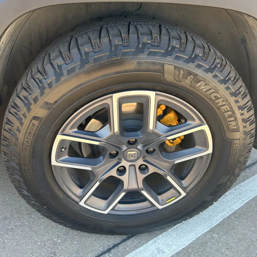 2023 Rivian R1T Adventure Quad-Motor