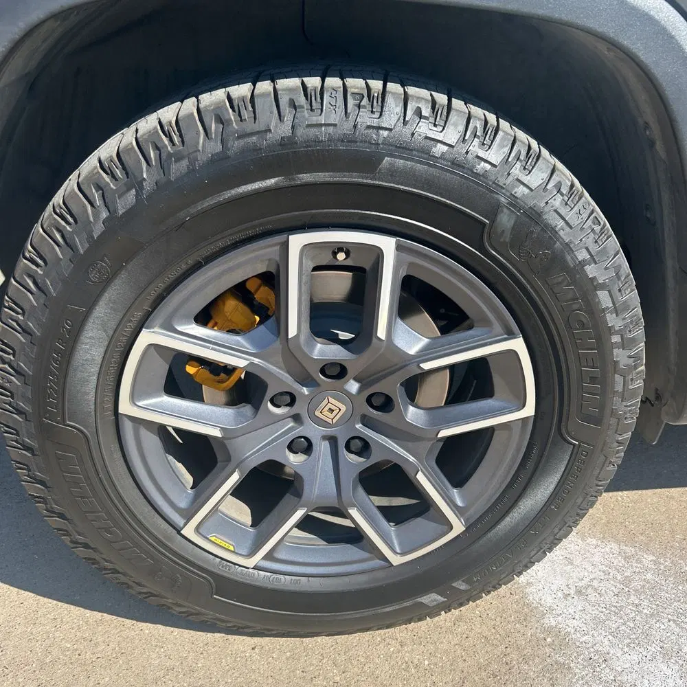 2023 Rivian R1T Adventure Quad-Motor