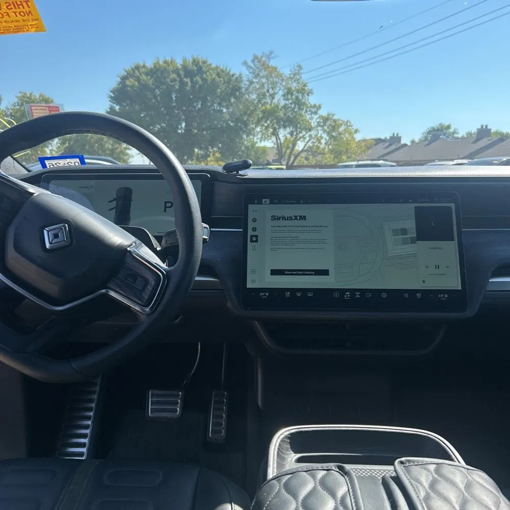 2023 Rivian R1T Adventure Quad-Motor
