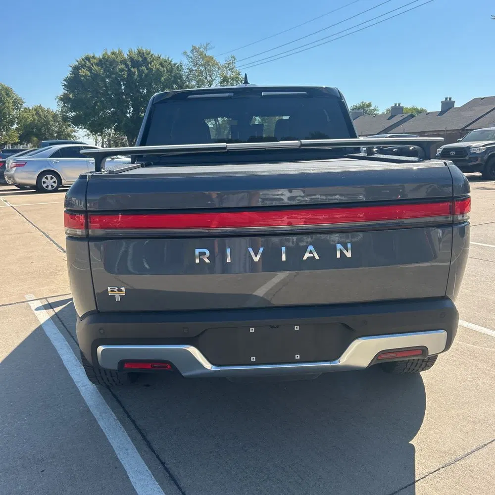 2023 Rivian R1T Adventure Quad-Motor
