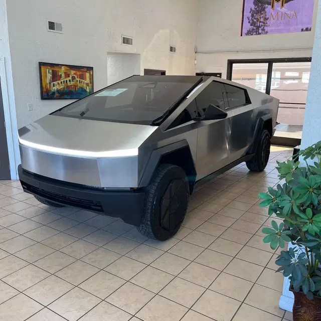 2024 Tesla Cybertruck CyberBeast