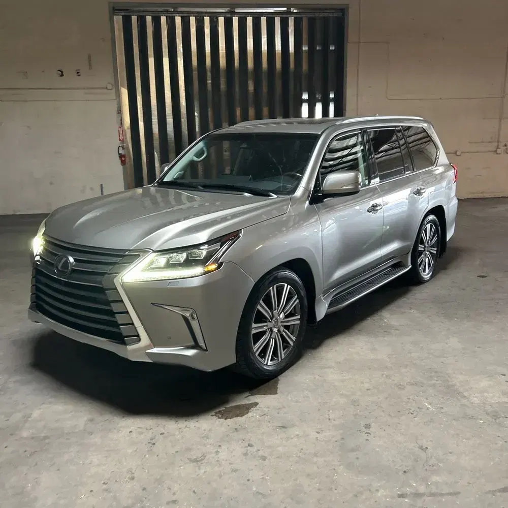 2018 Lexus LX 570 Two-Row
