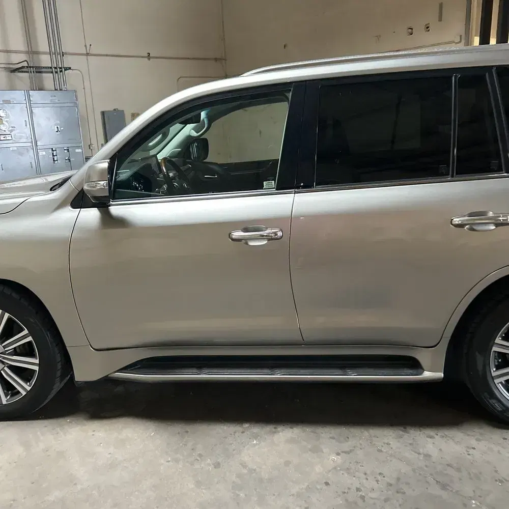 2018 Lexus LX 570 Two-Row