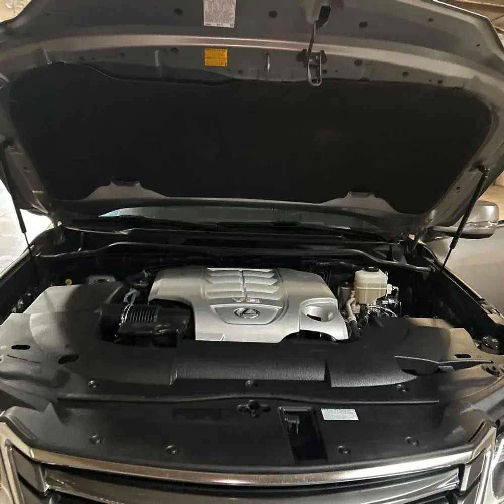 2018 Lexus LX 570 Two-Row
