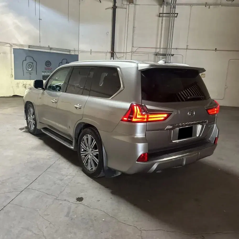 2018 Lexus LX 570 Two-Row