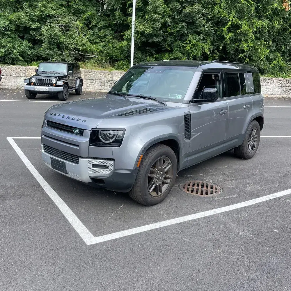2024 Land Rover Defender 110 S P300
