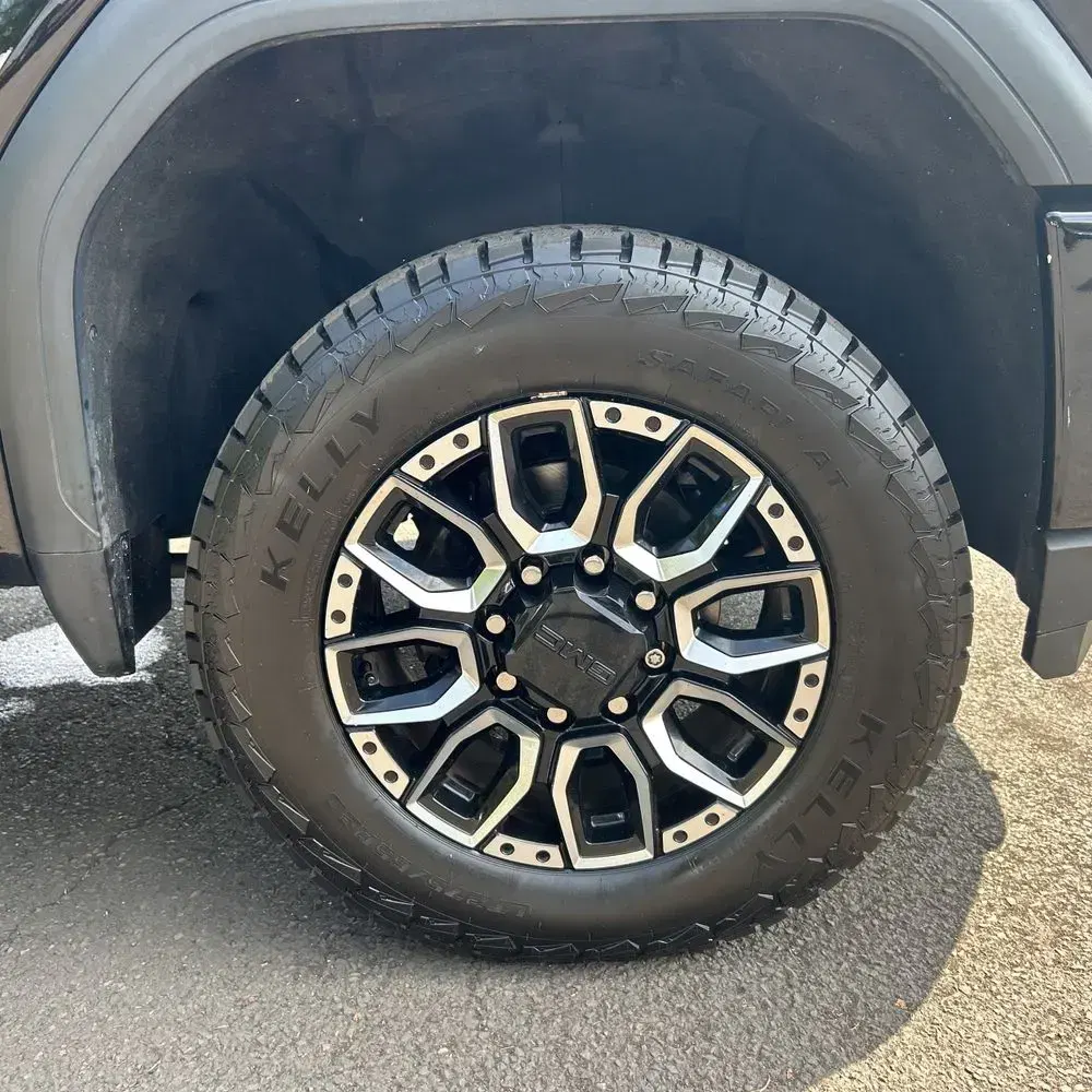 2023 GMC Sierra 2500HD AT4