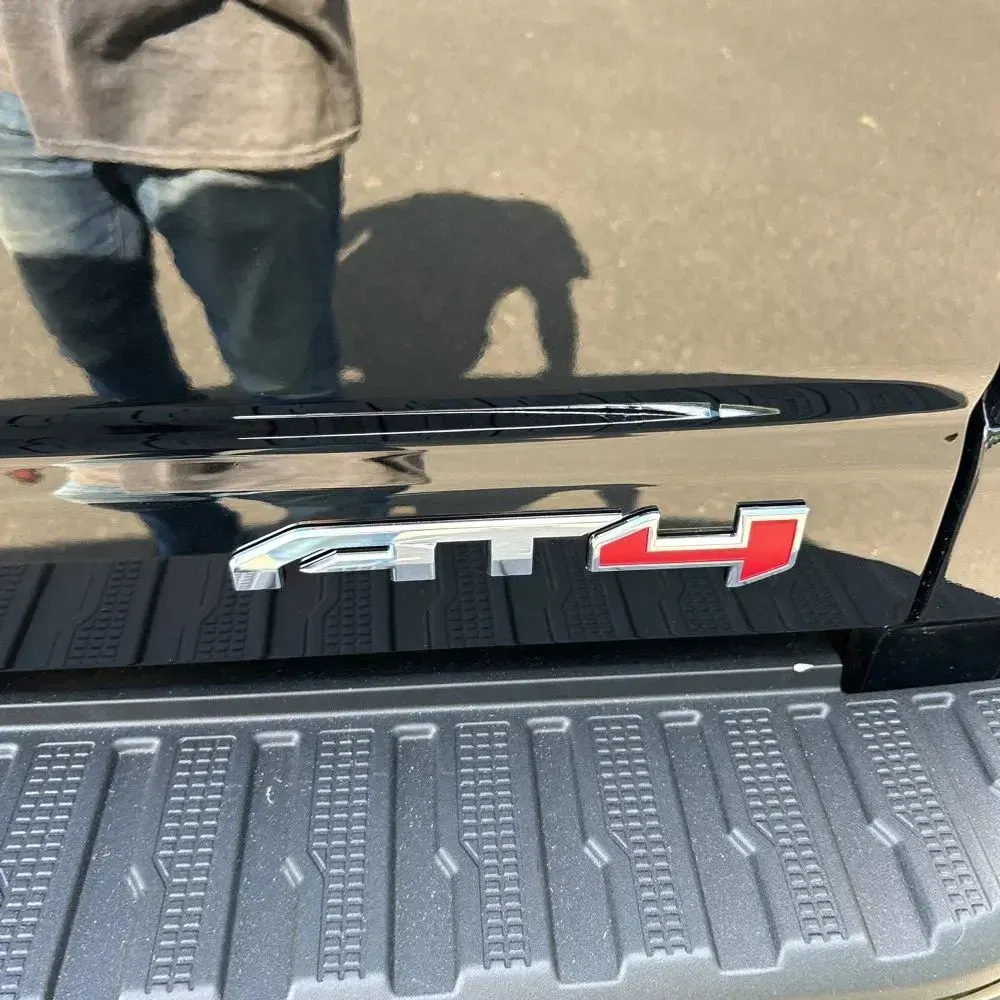 2023 GMC Sierra 2500HD AT4