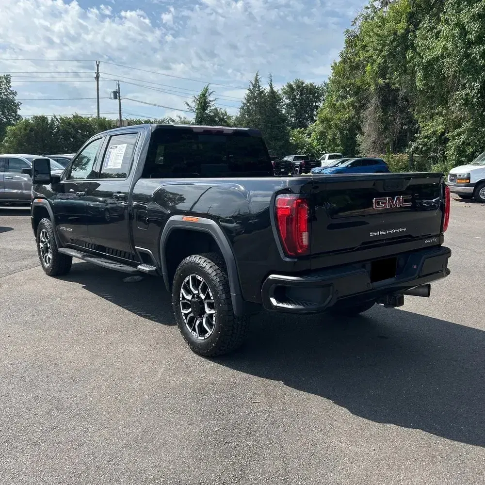 2023 GMC Sierra 2500HD AT4