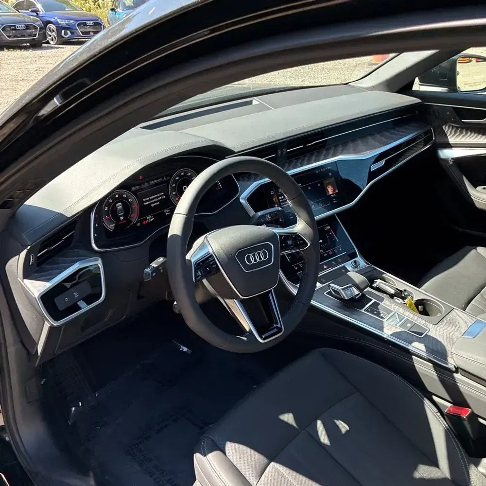 2025 Audi A6 Premium Plus 45