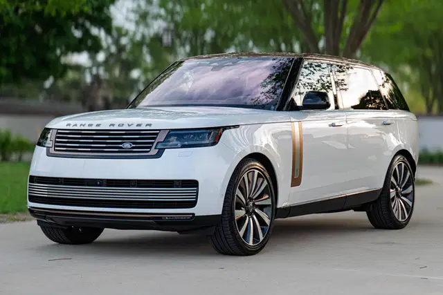 2022 Range Rover P530 SV LWB - 523-hp Turbocharged V8, AWD, Highly-Equipped, Unmodified