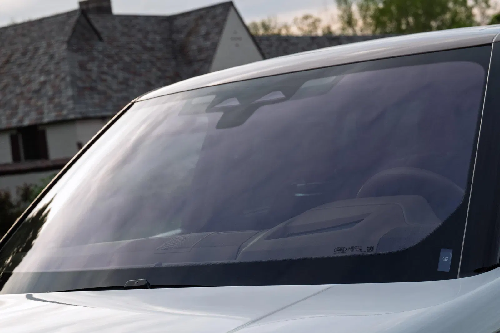 2022 Range Rover P530 SV LWB - 523-hp Turbocharged V8, AWD, Highly-Equipped, Unmodified