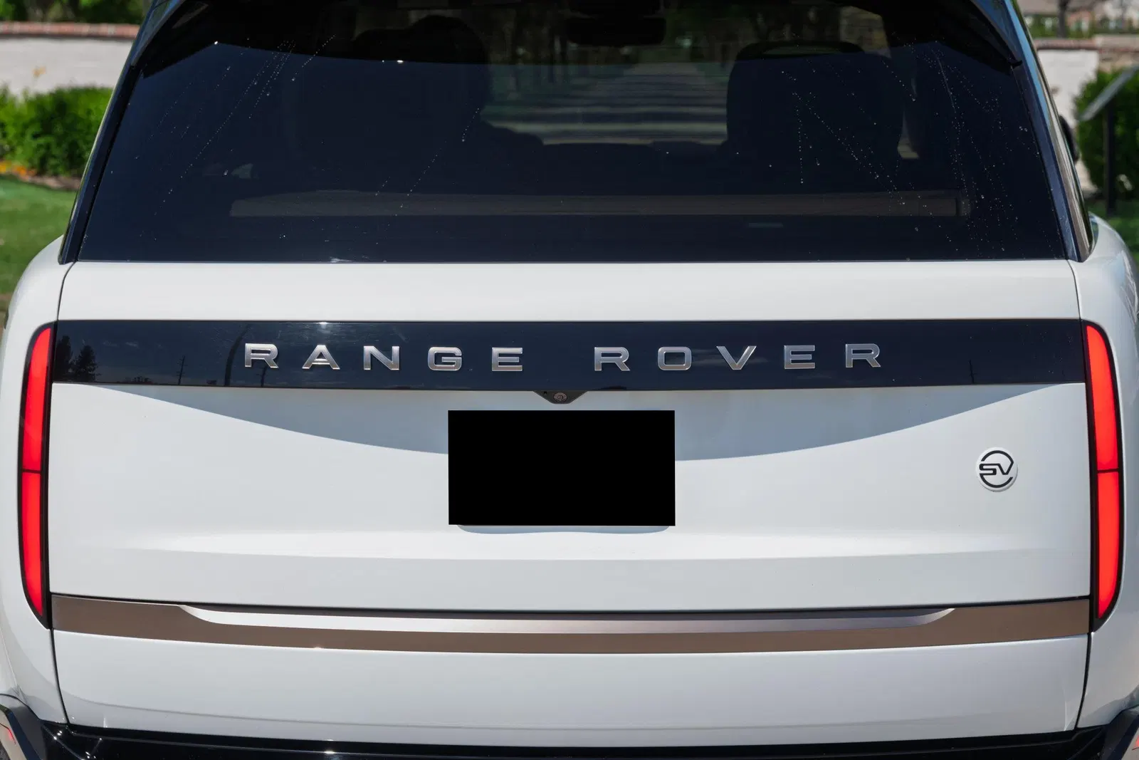 2022 Range Rover P530 SV LWB - 523-hp Turbocharged V8, AWD, Highly-Equipped, Unmodified