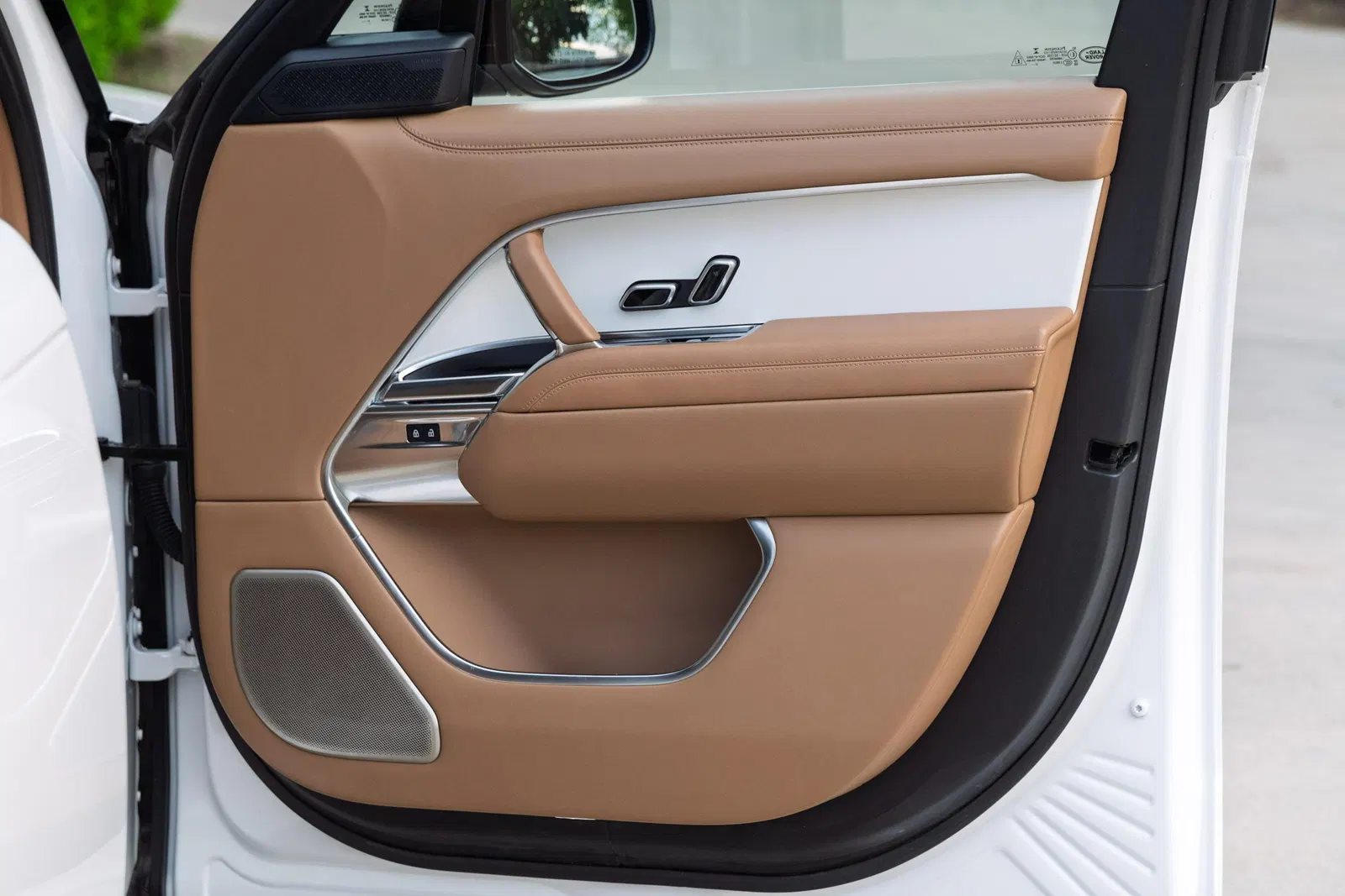 2022 Range Rover P530 SV LWB - 523-hp Turbocharged V8, AWD, Highly-Equipped, Unmodified
