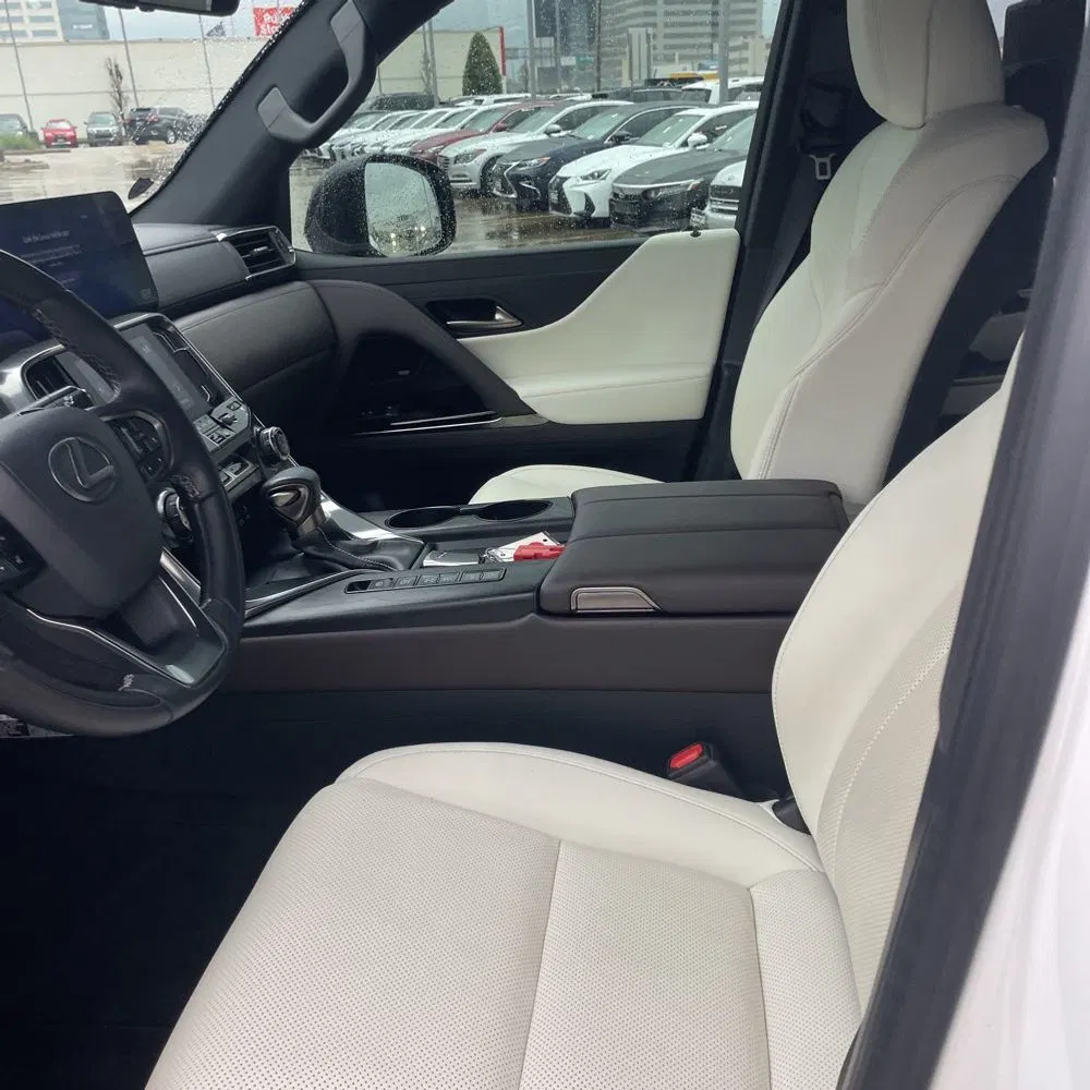 2022 Lexus LX 600 Luxury