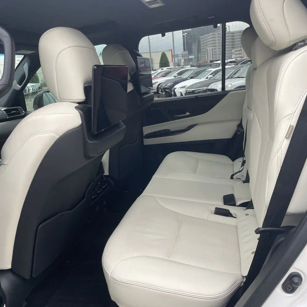 2022 Lexus LX 600 Luxury