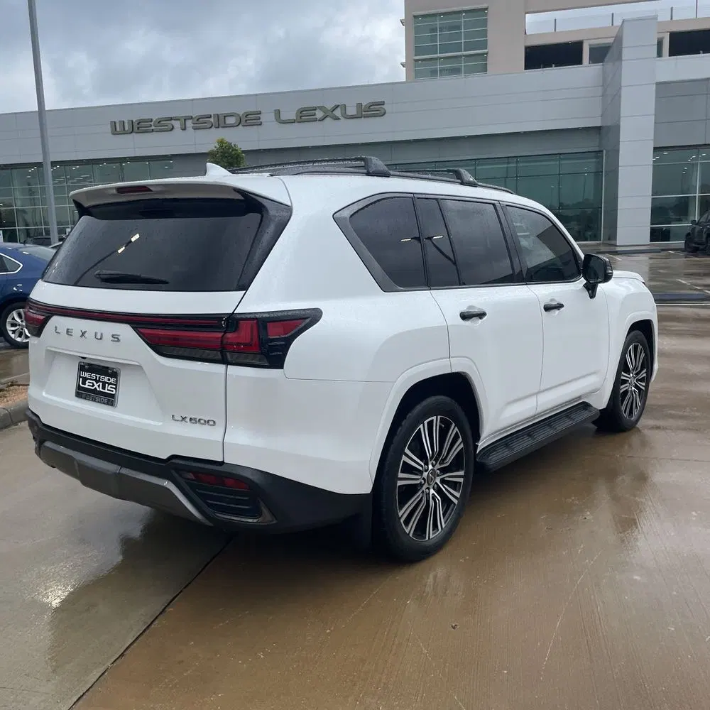2022 Lexus LX 600 Luxury