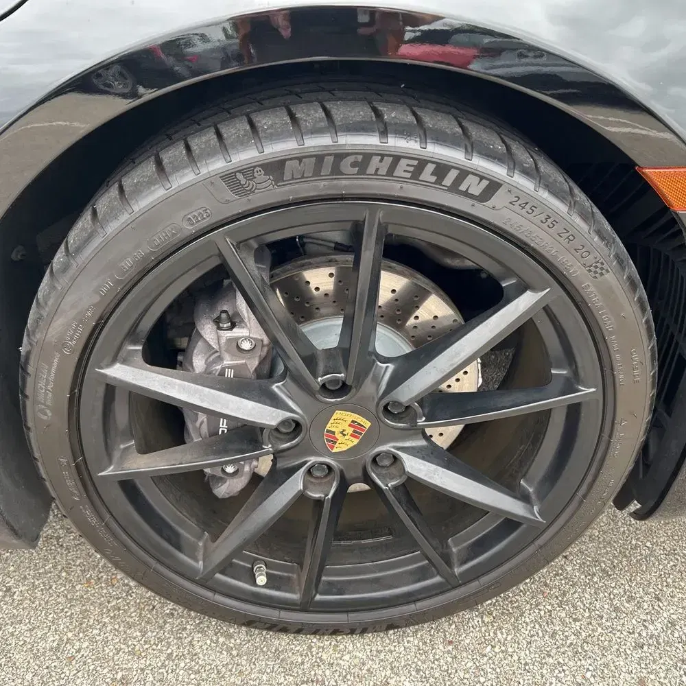 2020 Porsche 911 Carrera 4