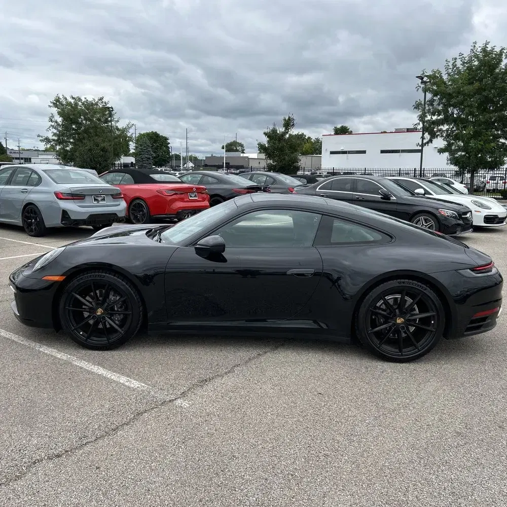 2020 Porsche 911 Carrera 4