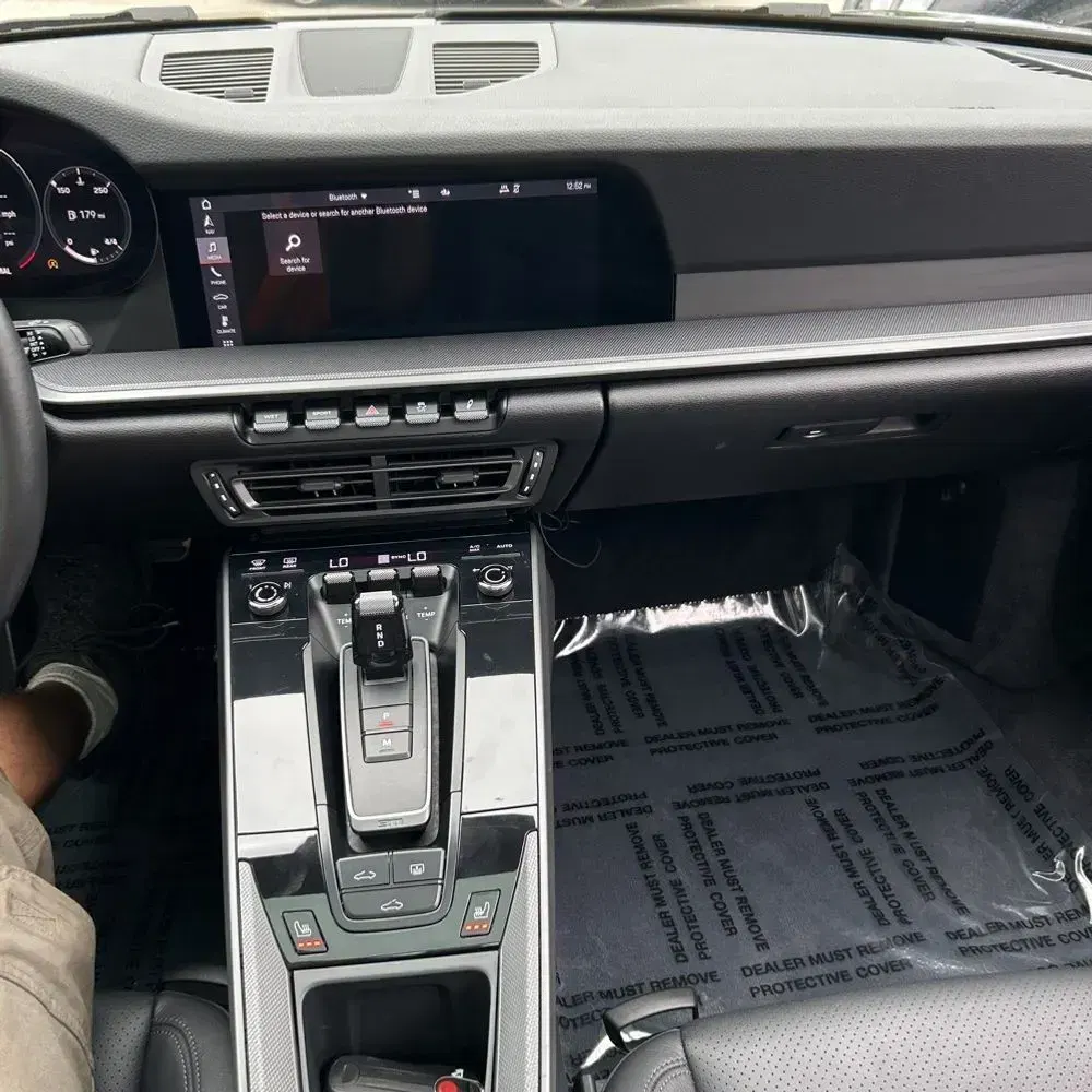 2020 Porsche 911 Carrera 4