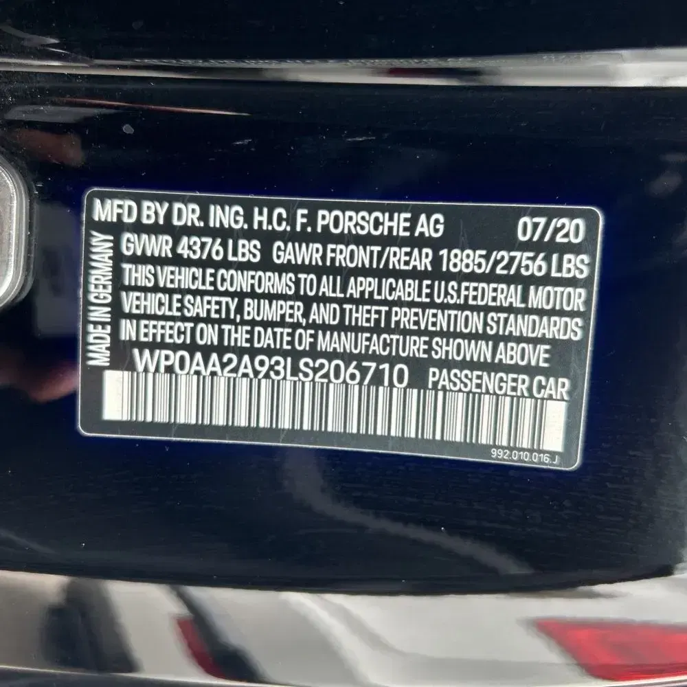 2020 Porsche 911 Carrera 4