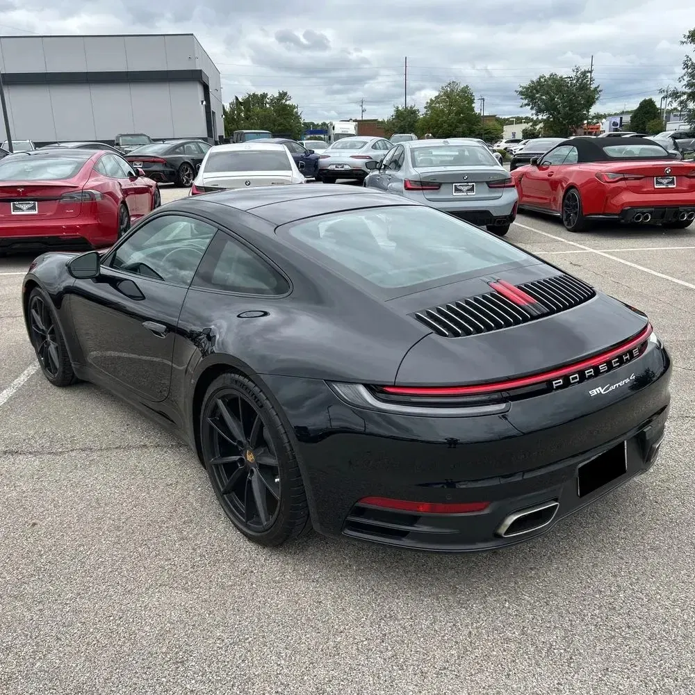 2020 Porsche 911 Carrera 4