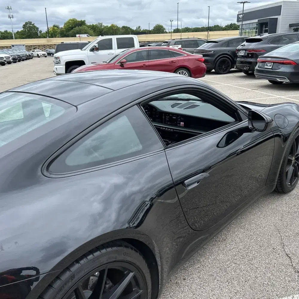 2020 Porsche 911 Carrera 4